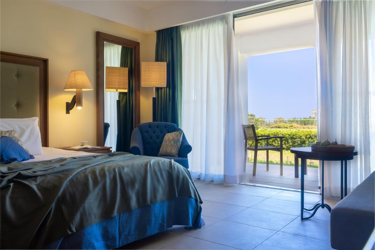Giannoulis - Cavo Spada Luxury Sports & Leisure Resort & Spa Kolimvárion Eksteriør billede